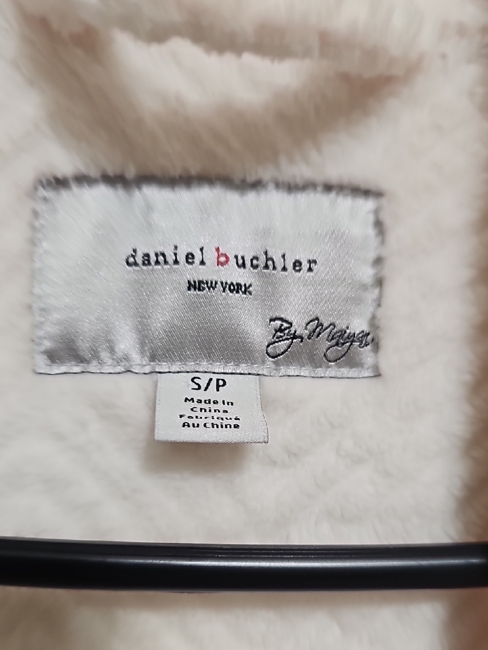 Daniel Buchler Short Robe - Picture 6 of 8